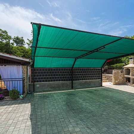 Apartment With A Private Swimming Pool, Garden & Bbq Gostinjac Exterior foto